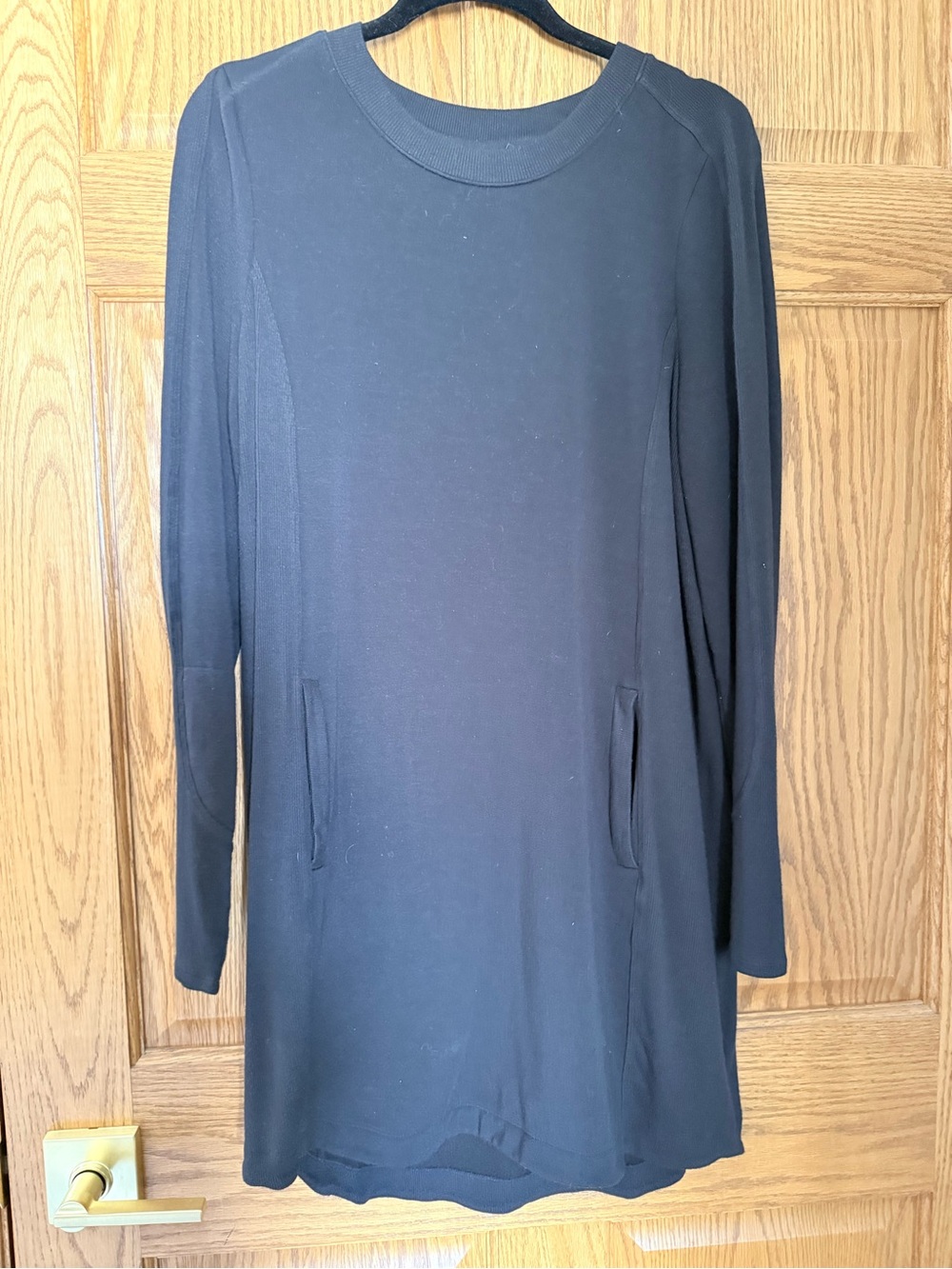 Athleta Navy-Black Long Sleeve Shift Dress